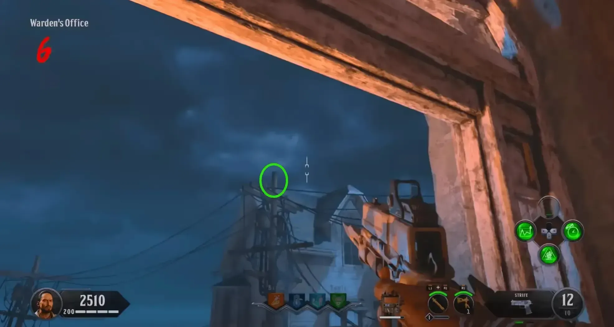 Eagle Plaza: skull on the power pole